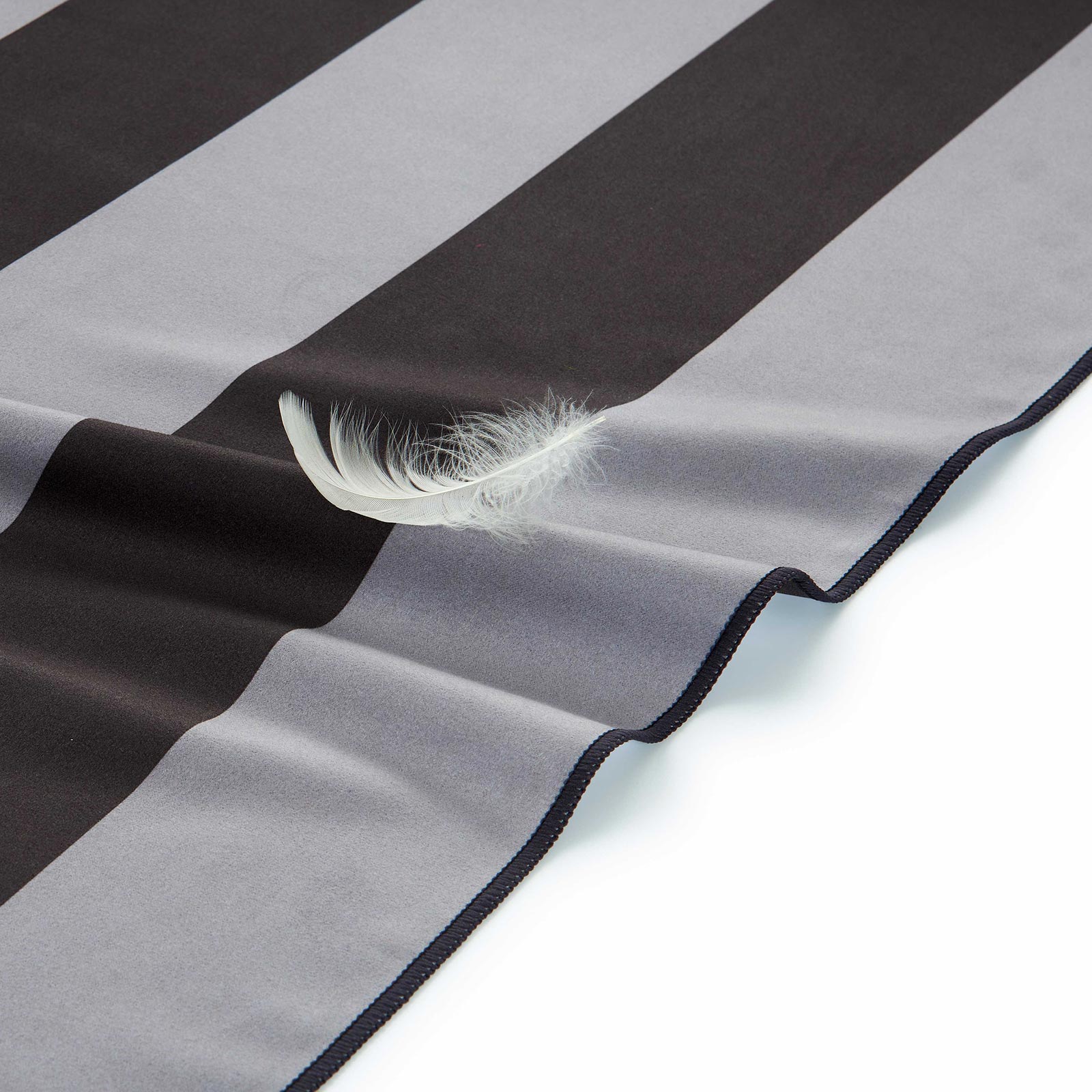 ALP & ACT Strandtuch XXL 200x90cm - Recycled Microfaser & Schnelltrocknend